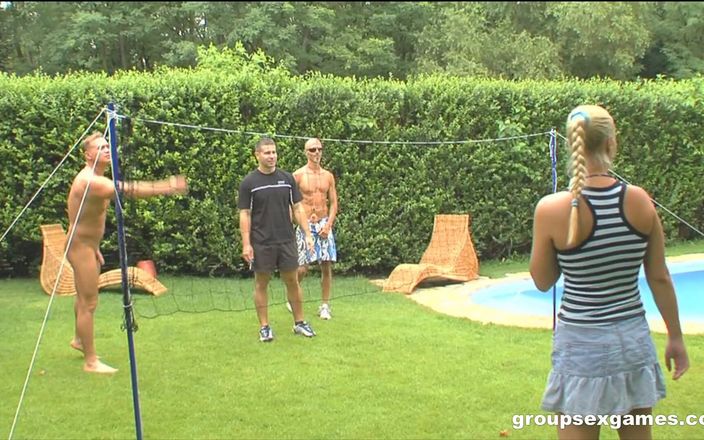 GroupSexGames: Voleibol para Adultos - Jogos de sexo em grupo
