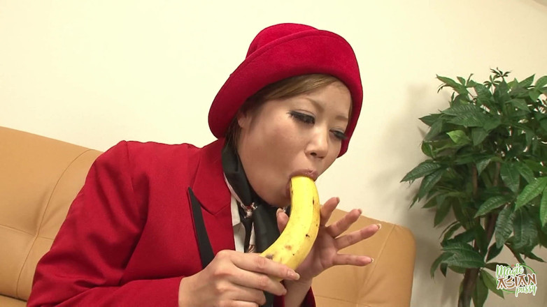 Magic Asian Pussy: Tato roztomilá japonská dívka konečně dostane šanci hrát si se svou...