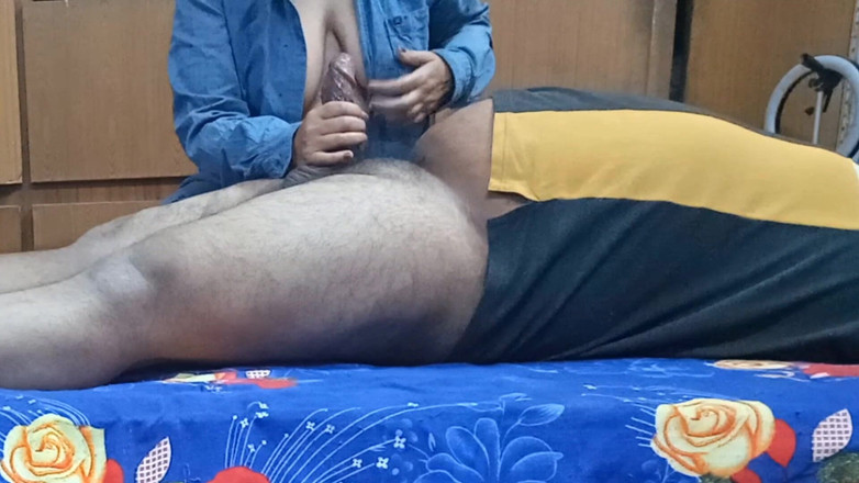 aliabegum: Dokter cantik sama pasiennya yang aduhai! Hindi Sex