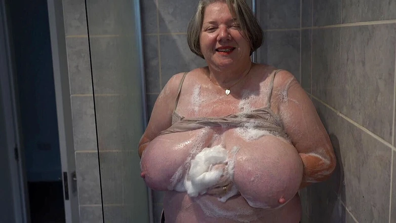 Chris44G: Chris44g - 샤워하는 재미