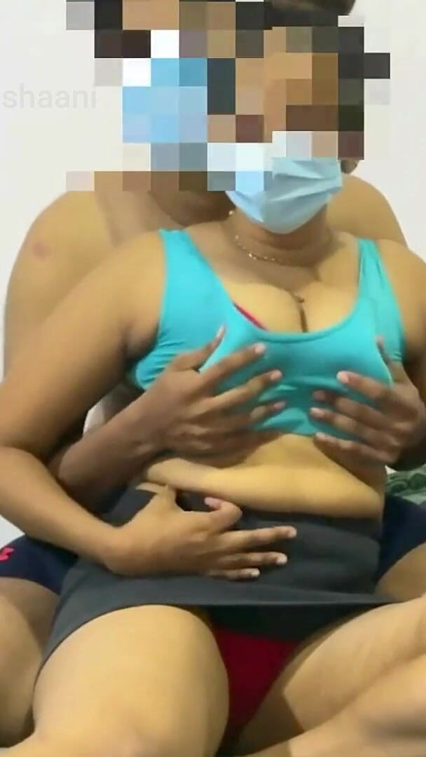 Dushaani: Mengongkek isteri kawan baik saya semasa perjalanan perniagaan - pasangan sebenar...