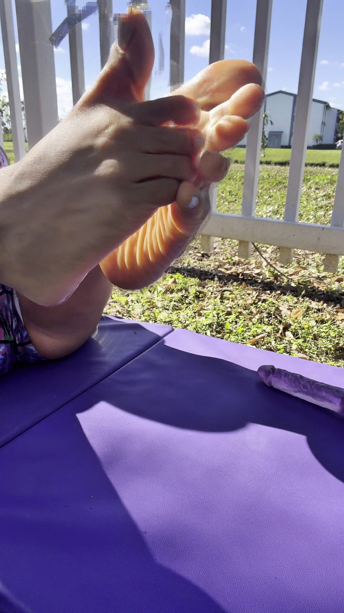 BrandySalazar: Curvy Latina Oiled up Footjob JOI - Outdoor Dildo Footjob