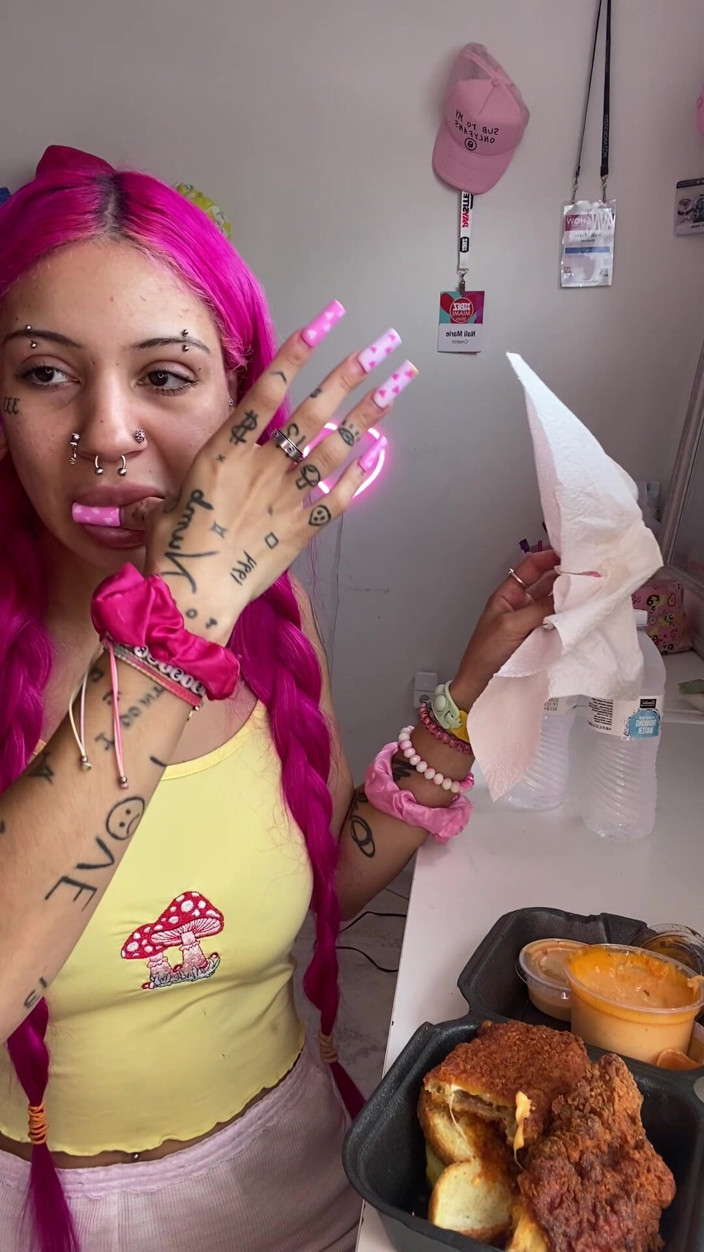 Nali Marie: Spicy Food Mukbang Overeating Facestuffing Petite Girl Eating Hot Food...