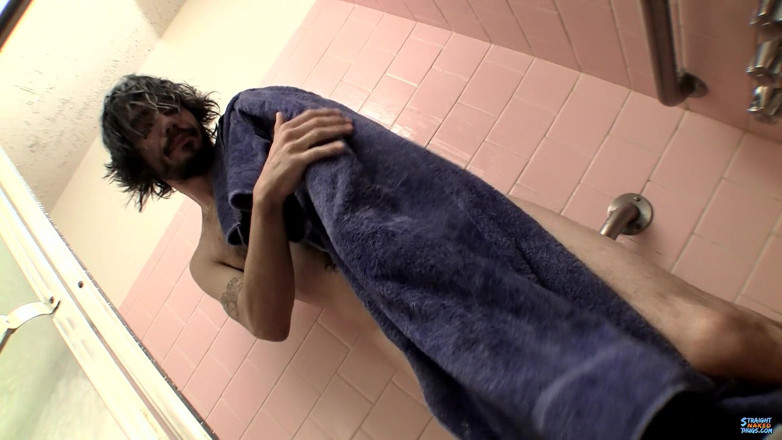 Straight naked thugs: Spermaspiel mit unbeschnittenem jerker Devin