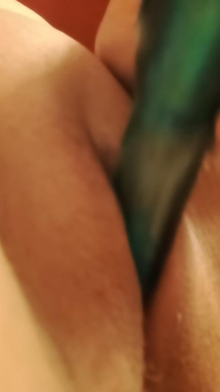 BustyBabe: Nut Time