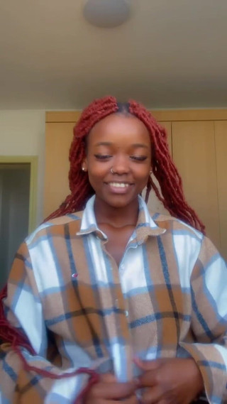 SEXXY-DAISY: 我的屁股里有东西