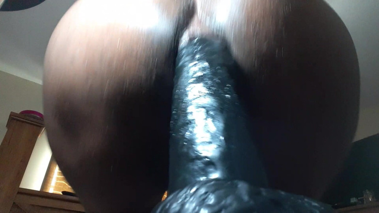 Truestarr: Sitting on Monster Cock as It Burst in My Guts