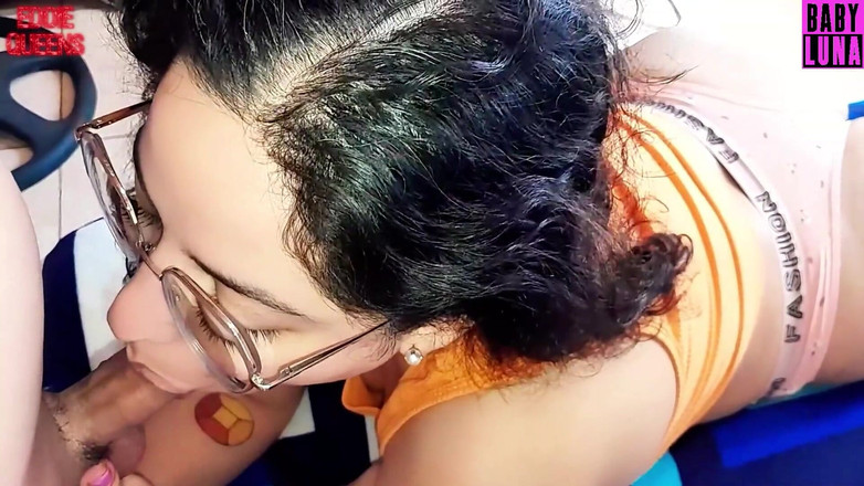 Eddie Queens: 나를 보고 있는 배다른 여동생이 내 짐을 물로 채웠어 babyluna939