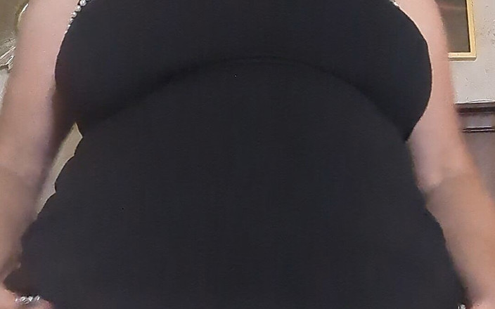 BustyBrendaxx: Dinner Date Then Back to the Hotel to Fuck
