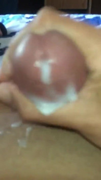 大厚鸡巴，大量 precum 和大量精液