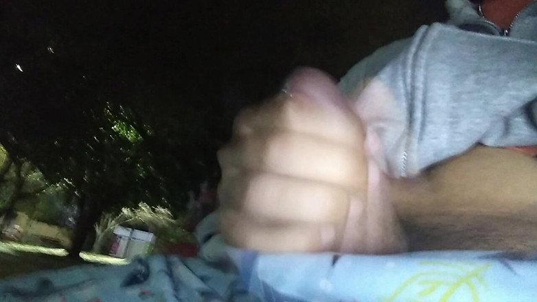 AlexAlejandro13: Parkta Gerçek Mastürbasyon