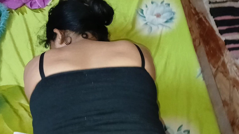 Apple Porn: Desi Ragazza Vuole Estremo Hardcore a Pecorina