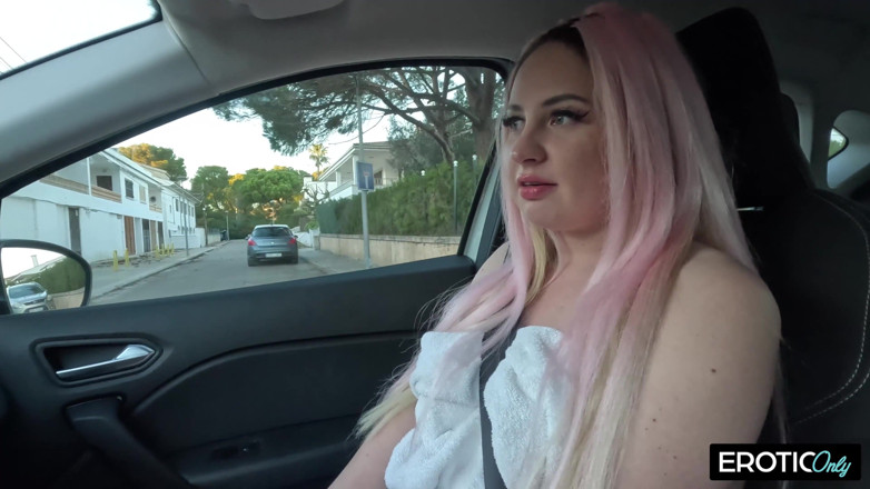 German bitch hunter: The Bitch Hunter Fucks Curvy German Nympho in the Ass!
