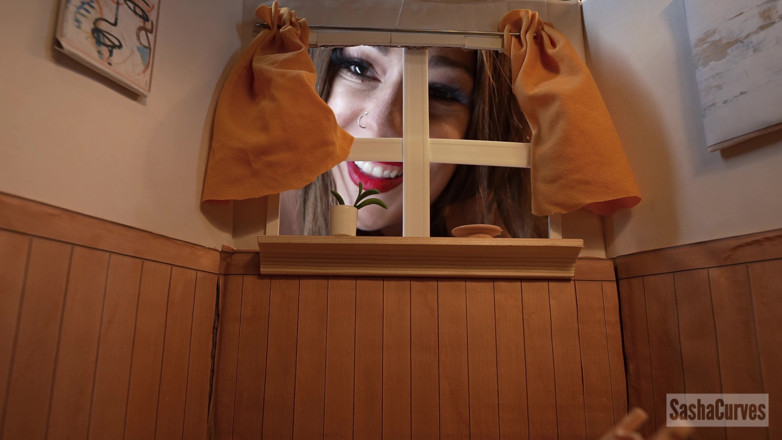 Sasha Curves: Giantess Teacher Makes a House Call