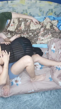 Real Party: a Slutty Wife and Two Best Friends