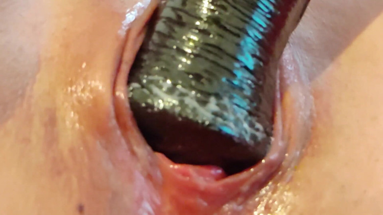 Winonna8: Close-up big cock dildo milf play