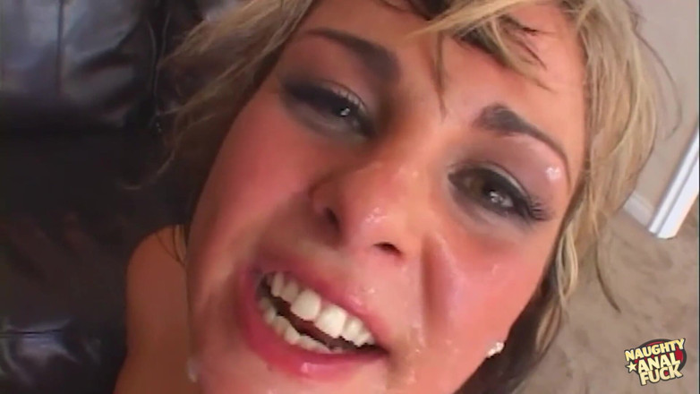 Naughty anal fuck: Wild Bombshell Likes to Dirty Talk While the Guy Is...