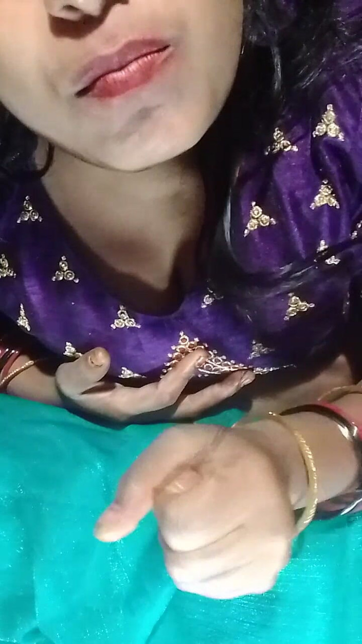 Soni sk: 私のセクシーホットヌードブログ動画とヒンディー語でのダーティートーク