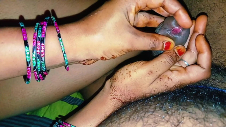 Savita bhabhi7: Cumnata mea a jucat rolul soției mele și am făcut sex
