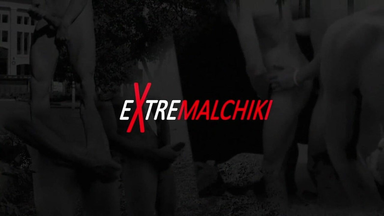 Extremalchiki: Fitting room anal naked sex