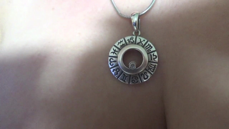 Sexy Milf: Chtěla jsi, abych byla vyšší! Obryně fetiš!
