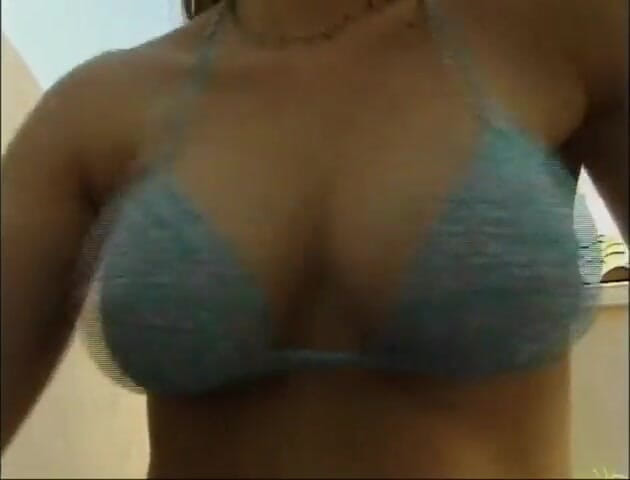 American Idol X: Young slut with nice boobs enjoys a big cock