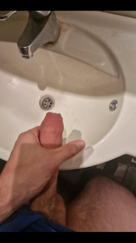 Wake up at Friend's House, Hungover. What Else You Gonna Do Than Cum? ‍