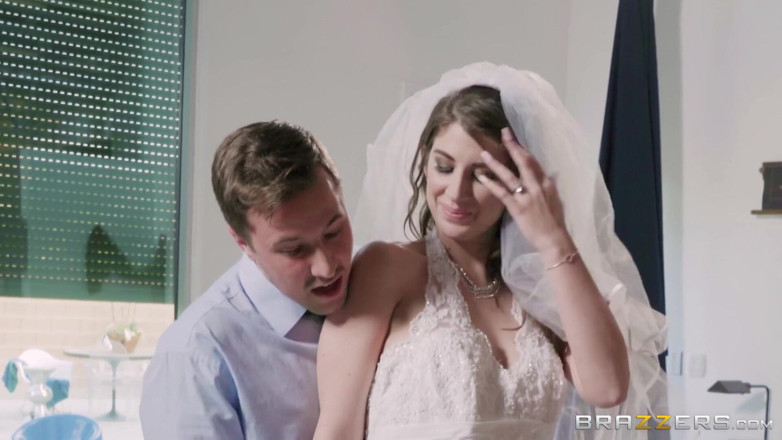 BRAZZERS: Brazzers - karina vhait ko apni shaadi ki poshaak men selsamain...