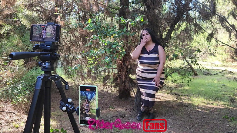 Riderqueen BBW Step Mom Latina Ebony: Riderqueen Venkovní: Videa pro Venkovní fanoušky