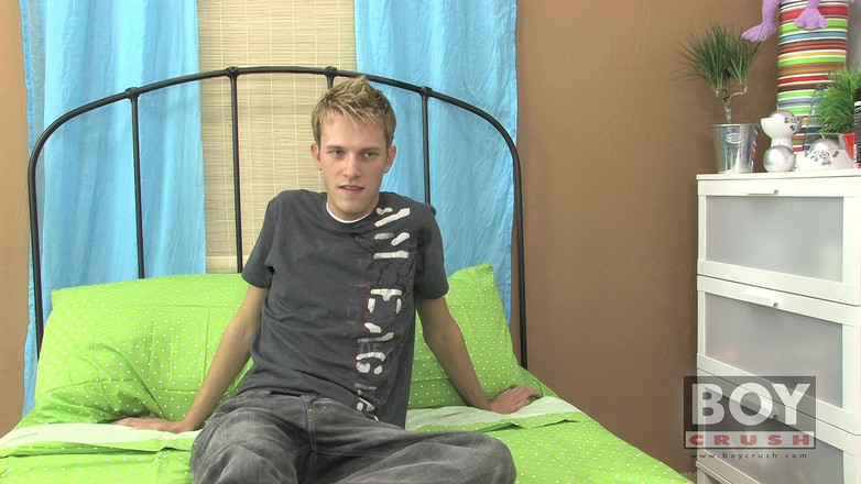 Boy Crush: Carsonovo zpívá debut