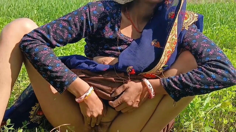 seema: Ik wreef gras in het poesje van de stiefzus die...