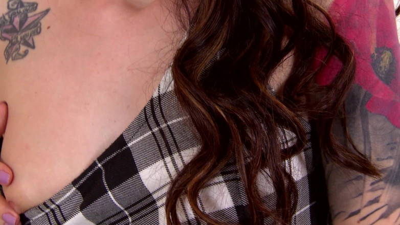 MMV Films and Clips XXX: Rubia MILF Puta Rams Juguetes En El Coño Y El...