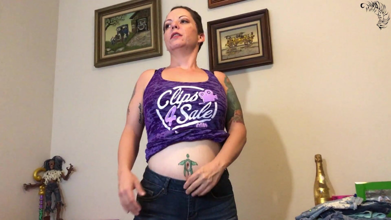 Nikki's Fetishes: Trying on All of My Jean Shorts for You
