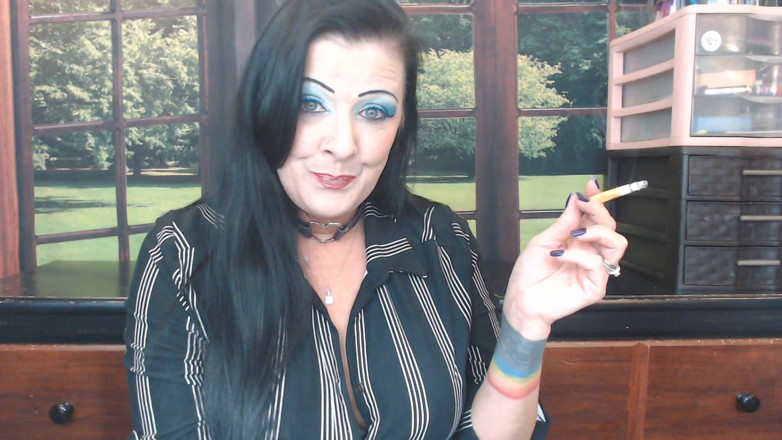 Abby Anna: Mantra lesson smoke slave