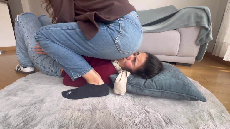 scarlettandc: 不貞を働いて顔を叩かれるのが大好き