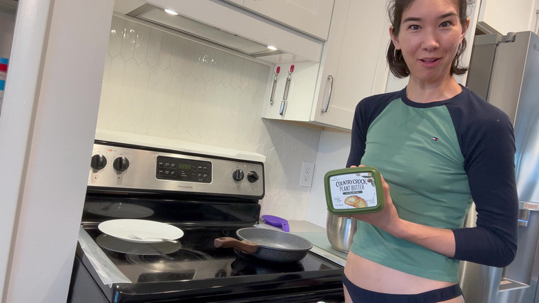 Ms_Emmy_Lynn: Gfe：制作炒鸡蛋