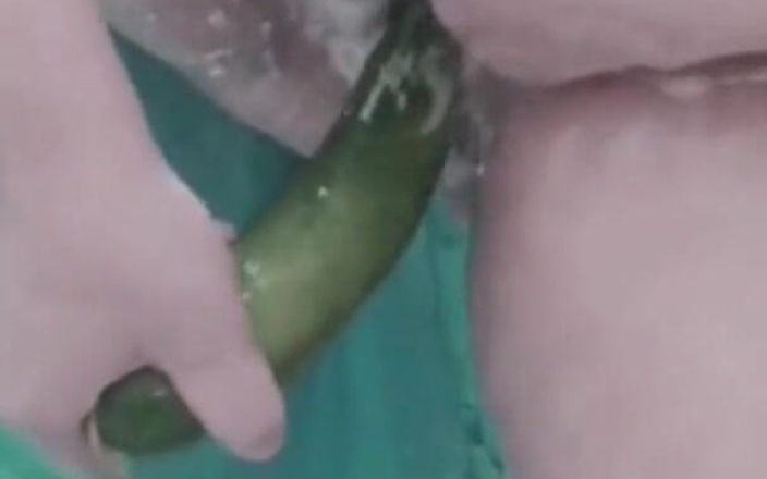 Sawsawiya: My Wife Like Play with Food
