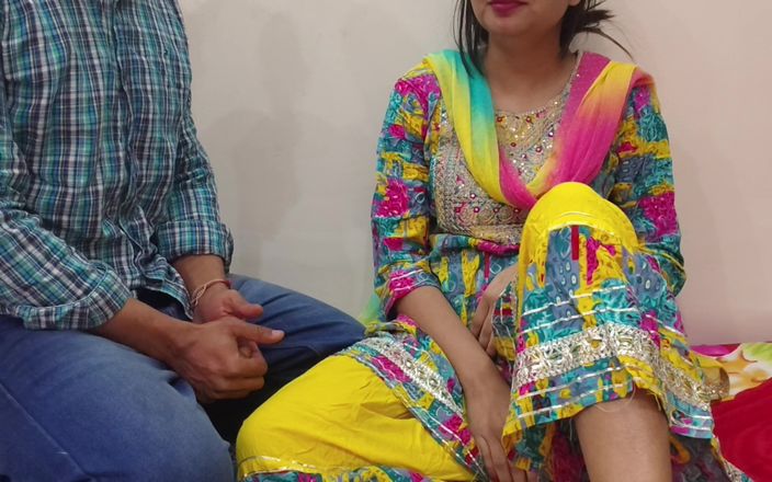 Hornycouple149: Desi Indian Wife Desperately Wanted to Get Hard Fuck so...