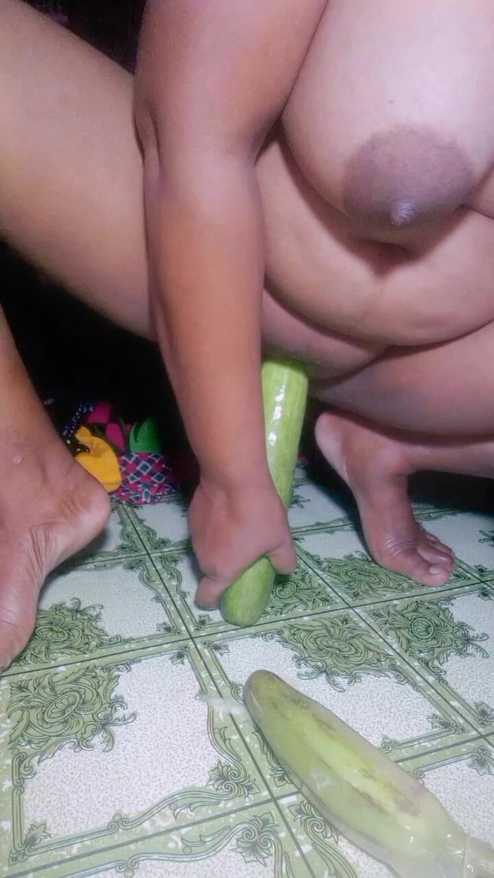 Sadia vabi: Vedio sex bởi Green Benana