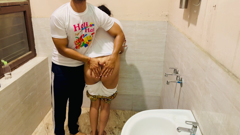 Hornycouple149: Hot Indian Desi Para Holi Special Romance
