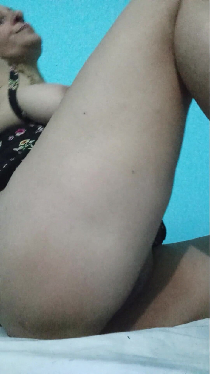 Lobicam: Donna sexy con una grande figa carnosa