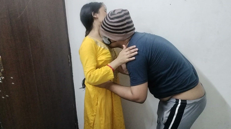 Indian Muslim Couple: Desi Wife Turns up the Heat Her Husband Knows Her...