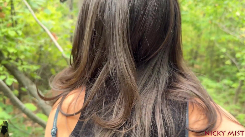 Nicky Mist: Stříkání do pusy Po šukání mě v lese Nicky Mist 60fps