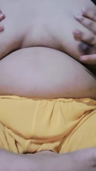 La sorellastra è prurito! Non c'è nessuno che grattarsi la Prurito! Un video sexy piccante