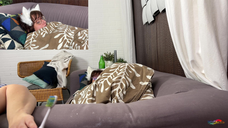 Ticklish Chicks: Purrito membungkus muffy yang teruk