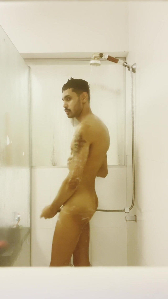 Leandro e Asafe: Duschen und, bis ich melke