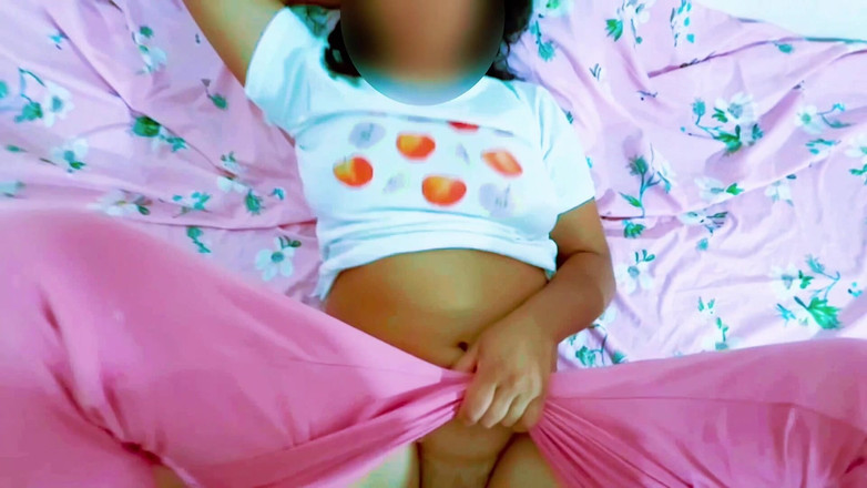 Lust Suman: Desi Village Girl First Time Fuck Her Tight Viral Mms...