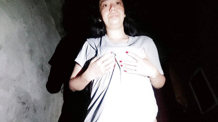 katha: Si Dia Menyentuh Tetek Dan Cangkerang Saya Kerana Tiada Cahaya...