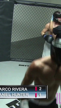 Pulchne duże cycki loszka uprawiają gorący seks