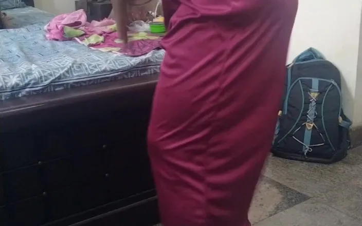 Tamil lesbian: Tamil şarkıları ile gündelik dans